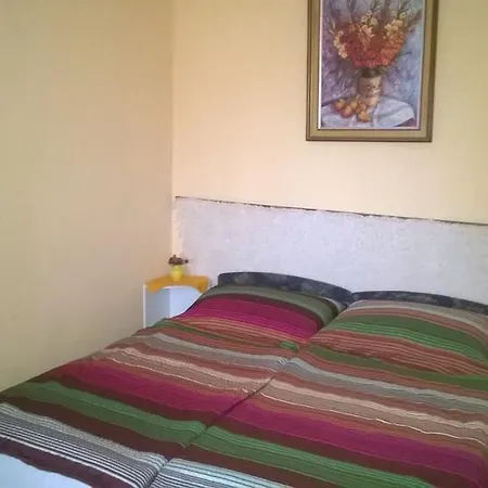 Viktoria Apartment
