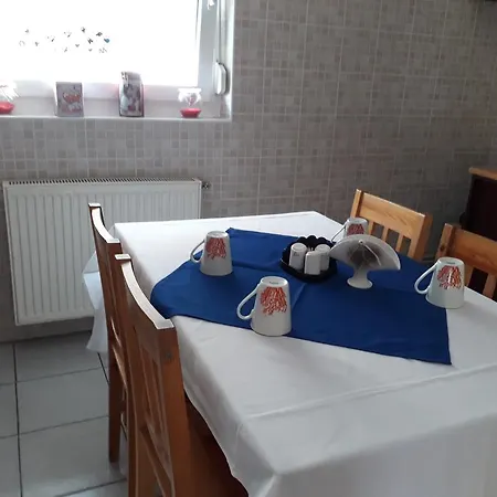 Apartamento Viktória *