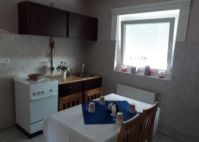 Viktoria * Zalakaros